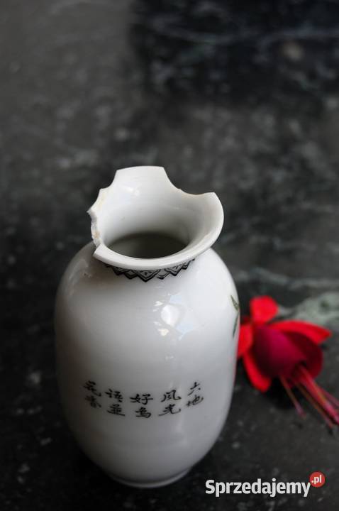 Chiński wazonik porcelana chińska kwitnąca Lublin