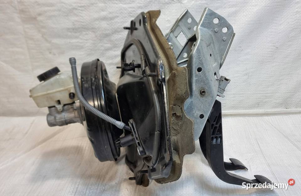 SERWO OPEL ZAFIRA B 19 CDTI 13142362 PEDAŁY