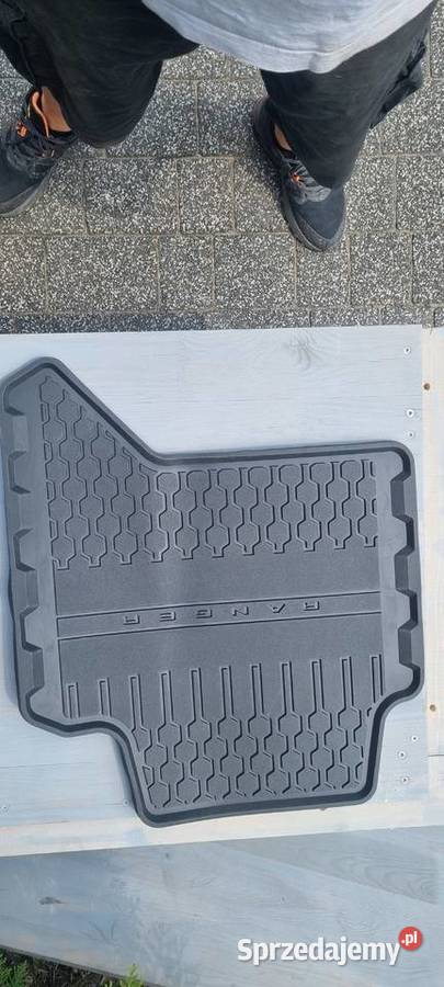 Dywaniki gumowe Ford Ranger małopolskie Sieniawa sprzedam