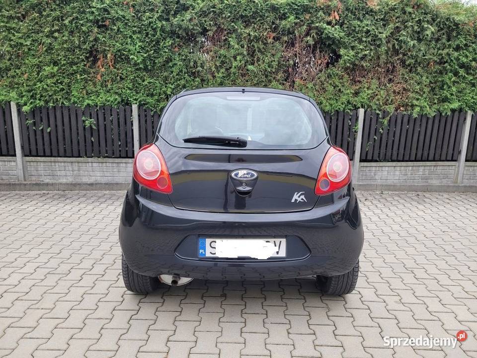 Śliczny Ford Ka Titanium 12 Klima Fiat 500 elektryczne szyby Chybie