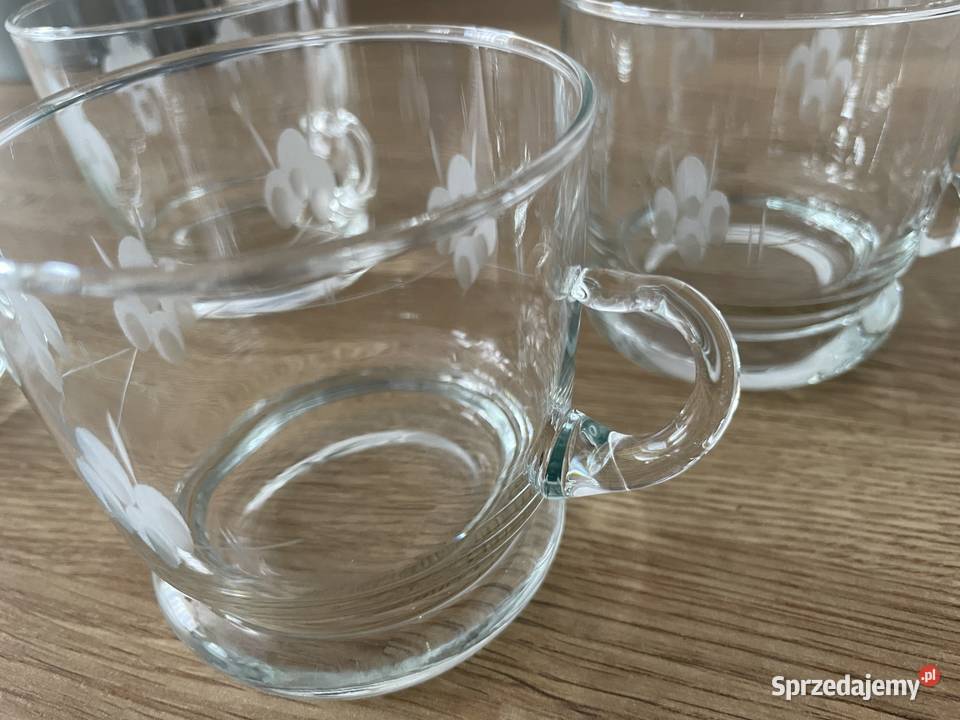 szklana filiżanka grube dno szlifowane szkło Porcelana i szkło Pruszcz Gdański