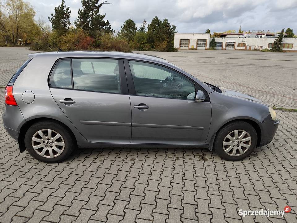 Golf 5 sprzedam garażowany Pyrzyce