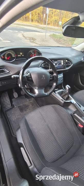 PEUGEOT 308 12 BENZYNA 110 2017 R Droszków