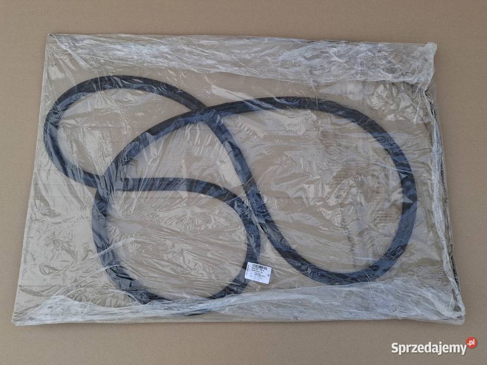 VW SPORTSVAN USZCZELKA KLAPY BAGAŻNIKA NOWA osobowe Bieleń