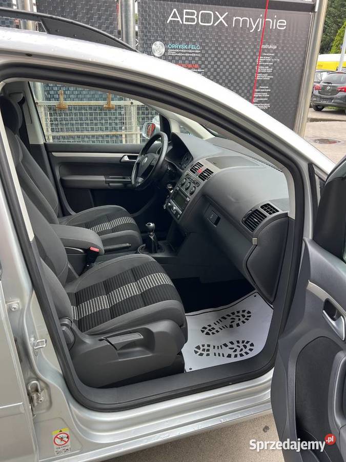 VW Touran 14 lift Nowy rozrząd 7osobowy Łódź
