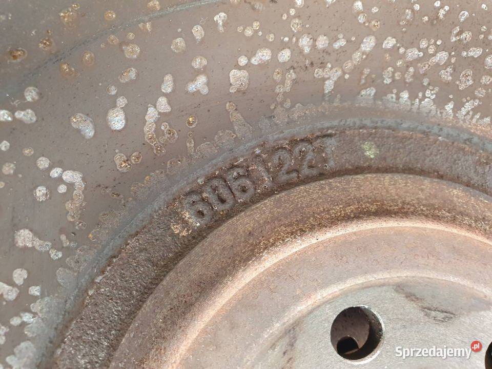 SPRZĘGŁO SKODA FABIA III 04C105269B osobowe Motoryzacja Lipno