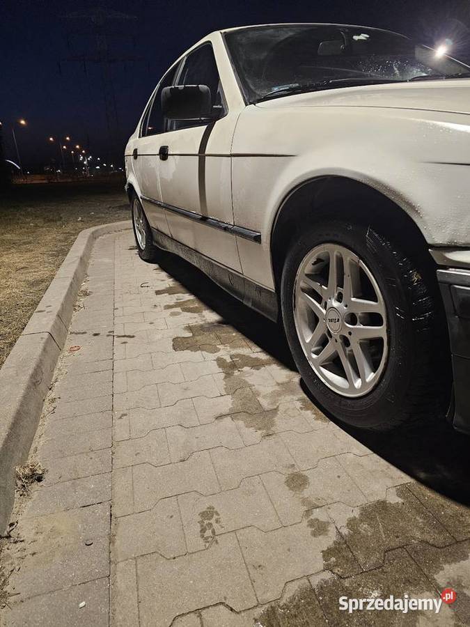 BMW E36 16 Benzyna 1993 podlaskie Białystok