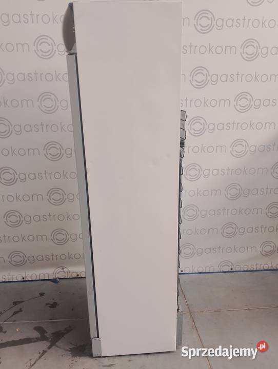 Witryna na napoje Frigoglass CMV 375 Wrocław