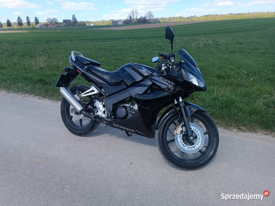 Honda CBR 125 zadbana gotowa na sezon mazowieckie