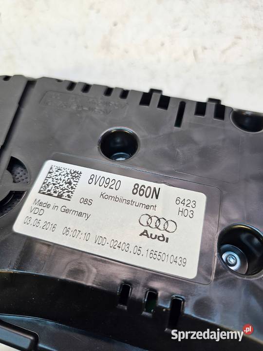 LICZNIK ZEGARY AUDI A3 8V 14 TFSI 8V0920860N osobowe śląskie