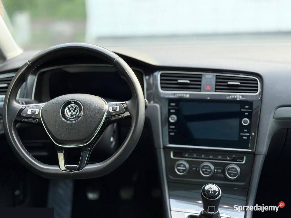 Volkswagen Golf VII 16 TDi 116 2019r Skarszewy