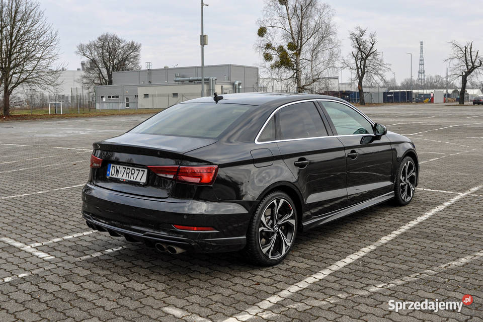 Audi A3 Limousine 20TSI 231 Automat Quattro