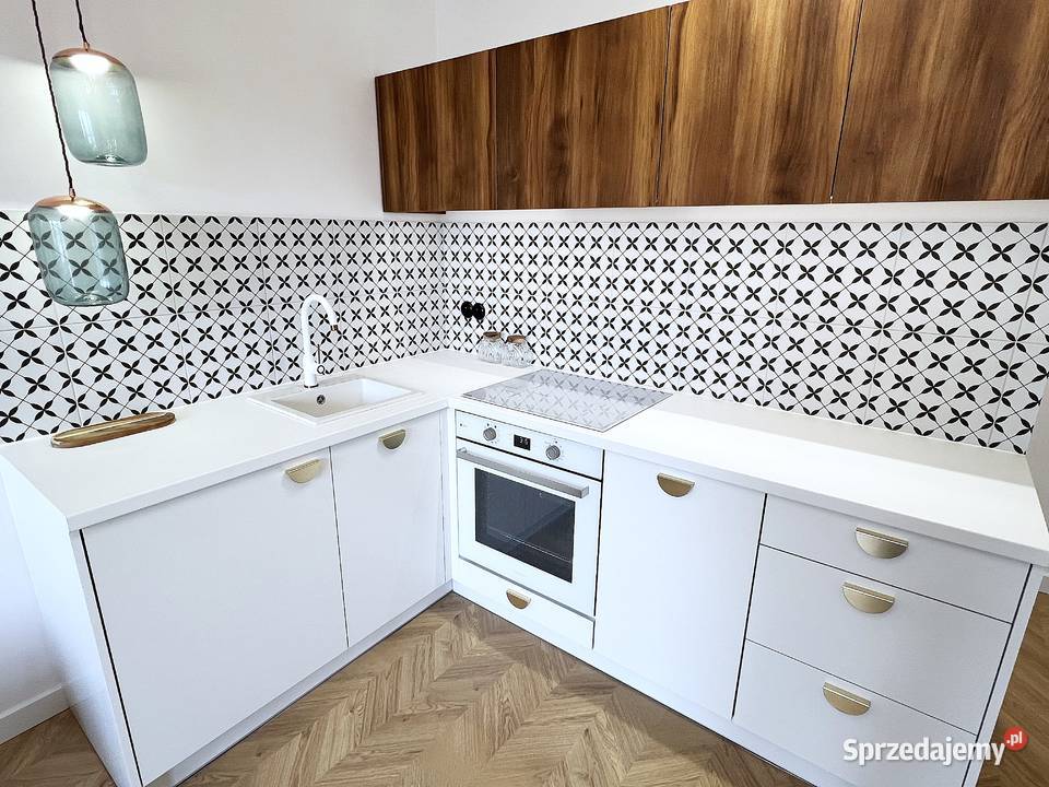 LUX 2 pokoje Garderoba Generalny Remont Piętro 6 mazowieckie Warszawa sprzedam