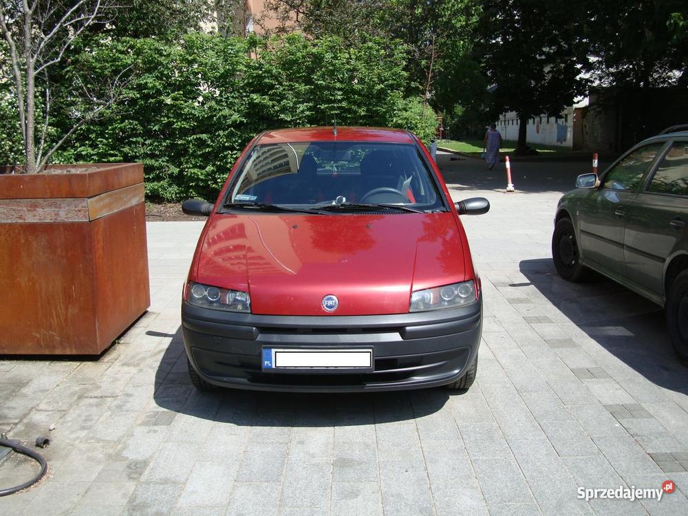 Punto II sx Salon Polska I Warszawa