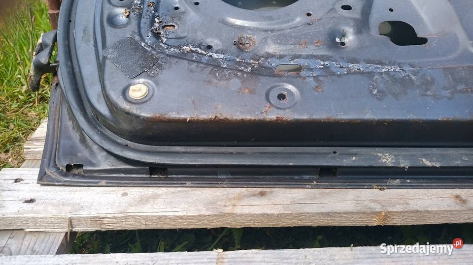 Drzwi prawe Nissan Terrano I pickup d21 Warkały sprzedam