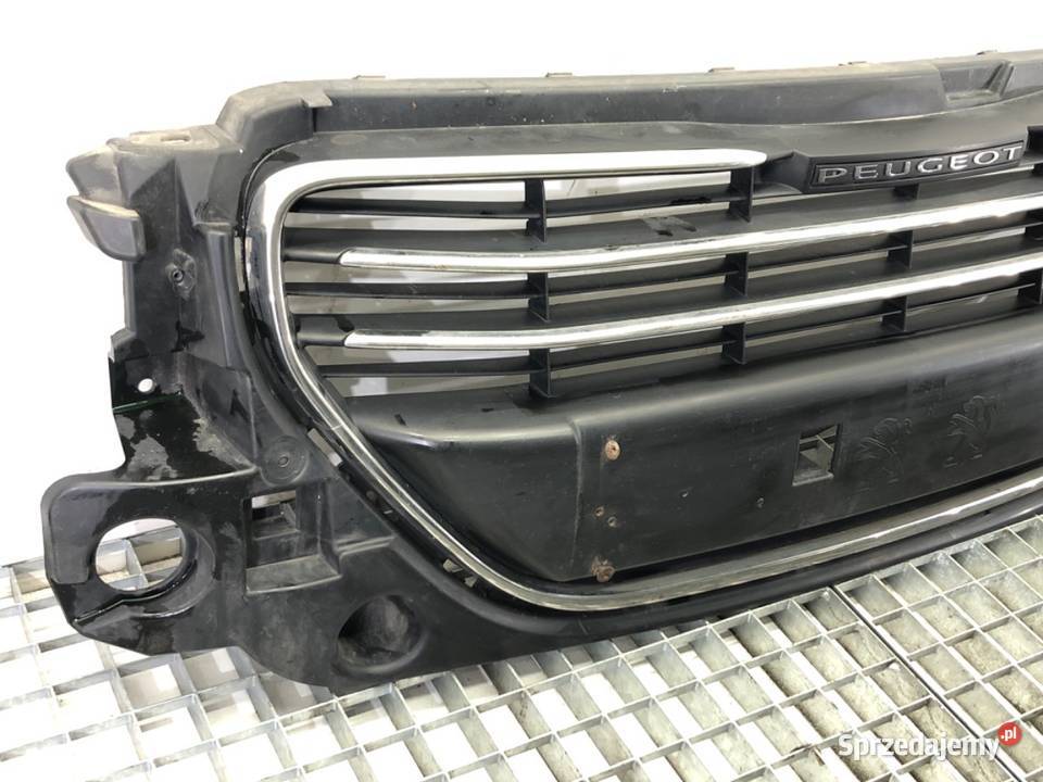 ATRAPA GRILL PEUGEOT 301 SedanLimuzyna KRATA Atrapy podkarpackie sprzedam