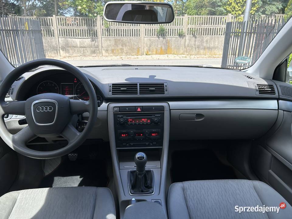 Audi A4 16 MPi Elegance pierwszy właściciel Ostrzeszów