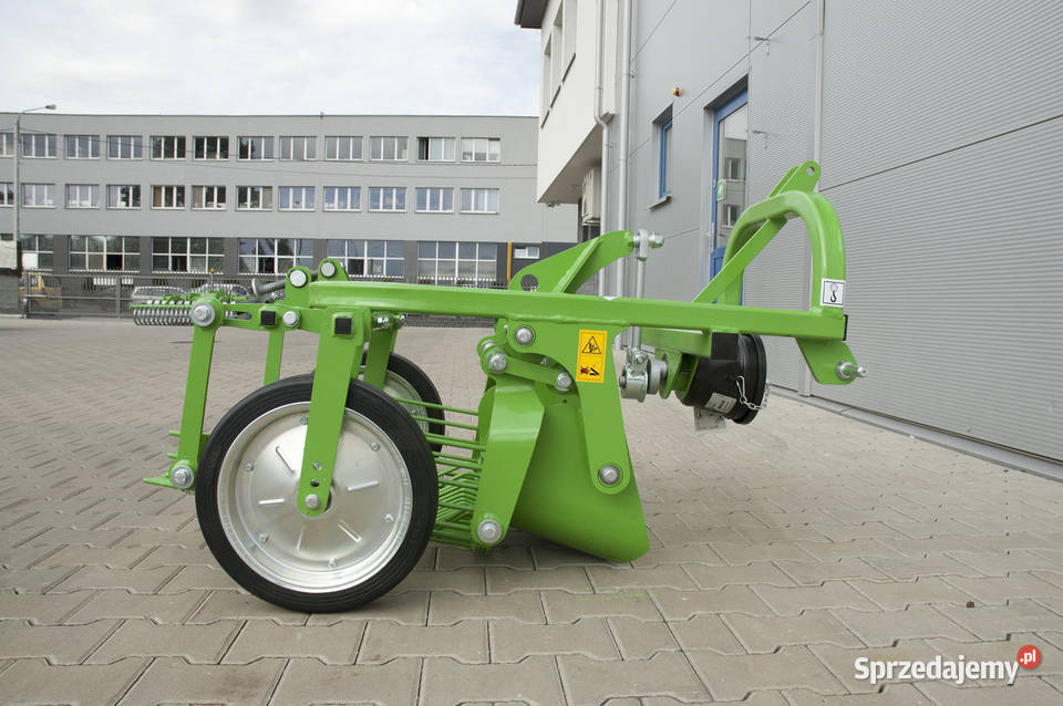 Kopaczka jednorzędowa wibracyjna BOMET Ursa Jasło