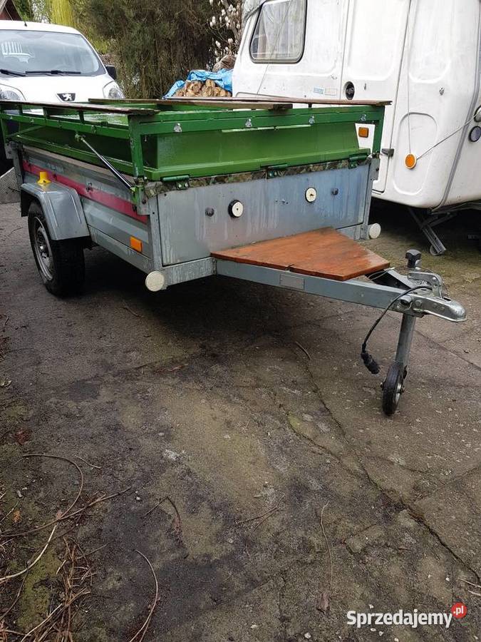 Zestaw wędkarskinamiot na przyczepie Barlinek