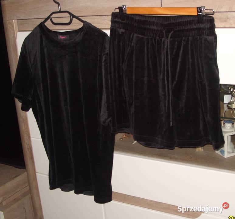 Świetny wygodny welurowy dres ROMEES r LXL czarny