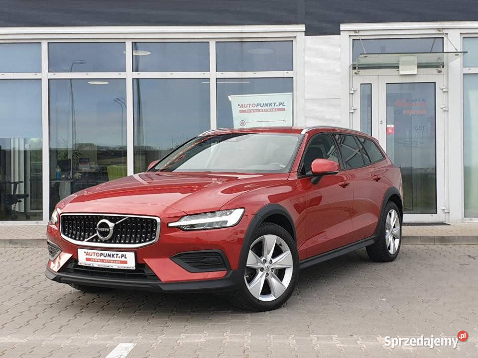 Volvo V60 Cross Country, 2019r. Kamera, App Link, 4WD, Skóra, FV23%