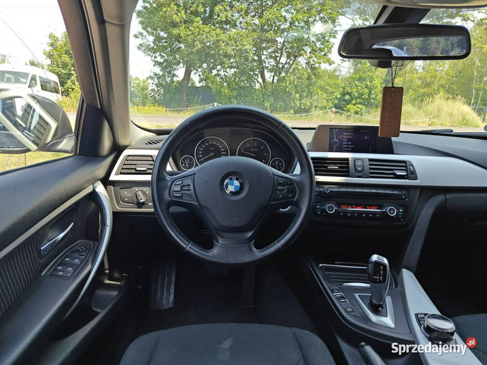 BMW 318 F30F31 2012 czujnik zmierzchu