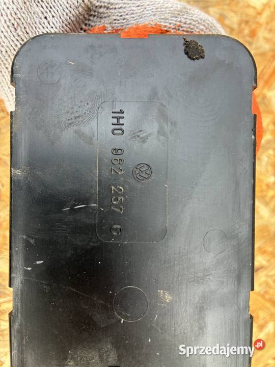 Pompka Zamka Centralnego VW Golf III Wisznice