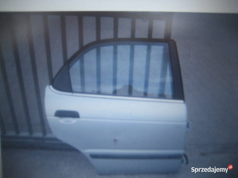 suzuki baleno kombi 9502r drzwi tył prawe osobowe wielkopolskie