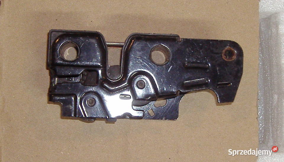 SEAT LEON II ZAMEK MASKI 1P0823509C osobowe Karoseria