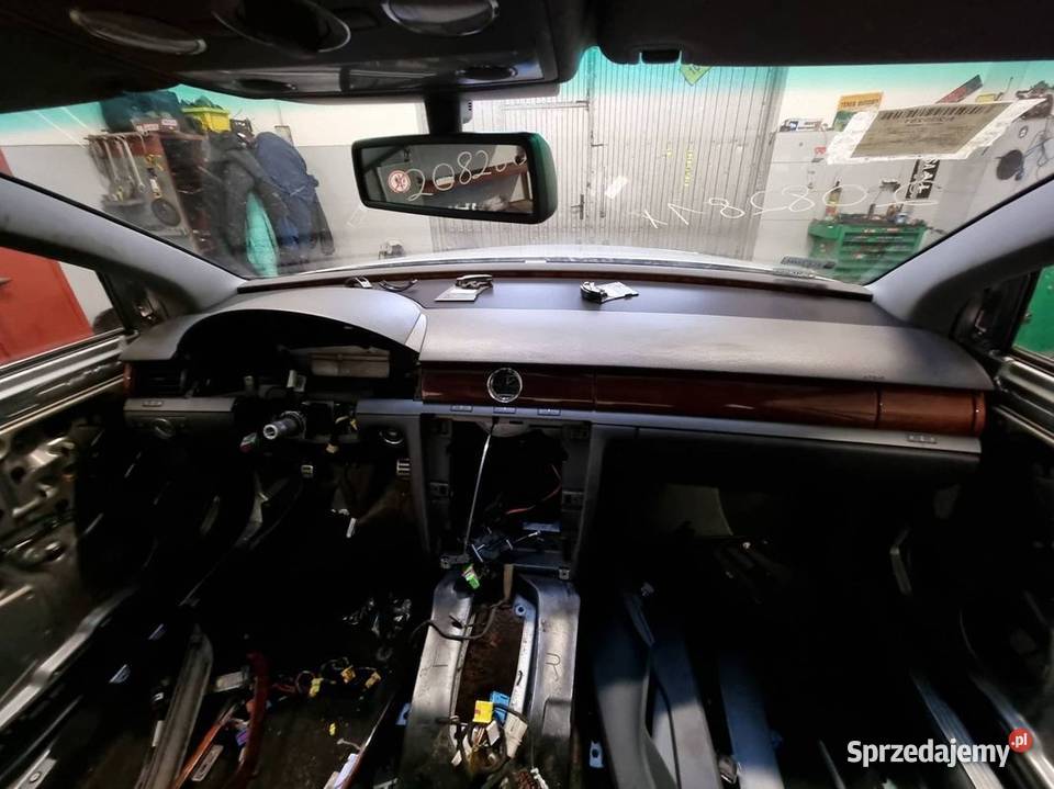 DESKA KOKPIT VOLKSWAGEN PHAETON Lipno