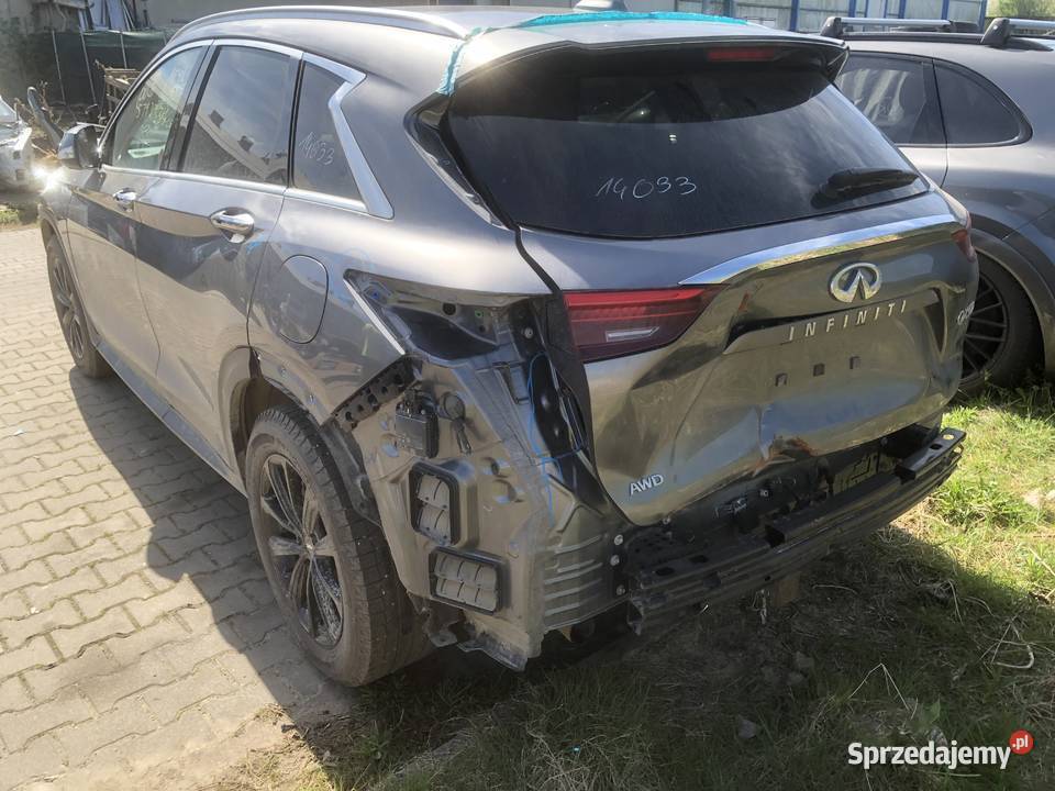 Spojler tylny ze światłem stop z Infiniti QX50 z Lublin sprzedam