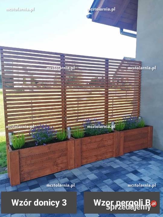 Donica z pergolą płot lamelowy pergola Gdańsk