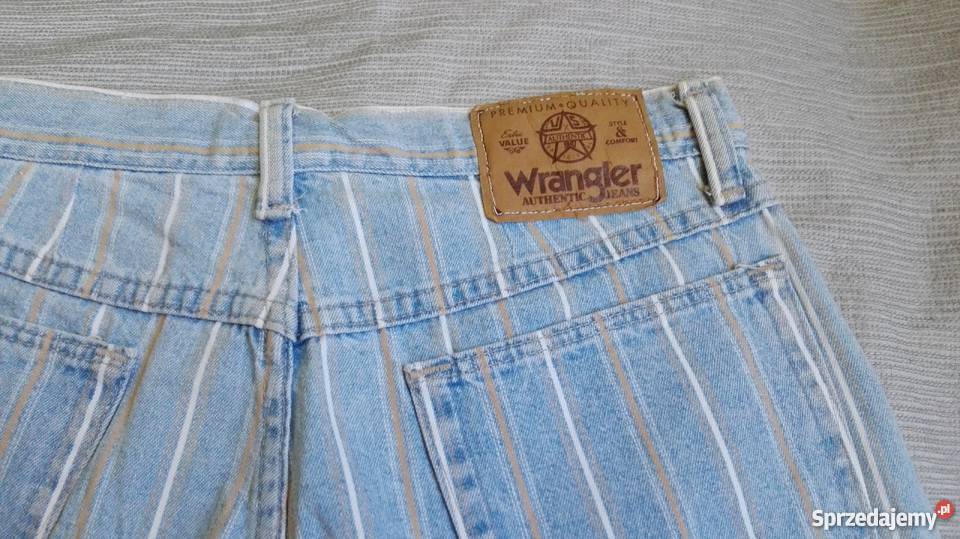 JEANSOWE SPODENKI SZORTYWRANGLER R30