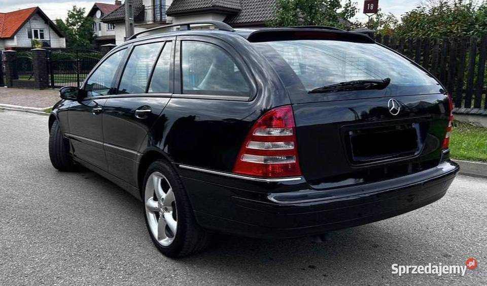 Mercedes C klasa 2002r 18 kompresor 143KM Mercedes-Benz mazowieckie Pilawa
