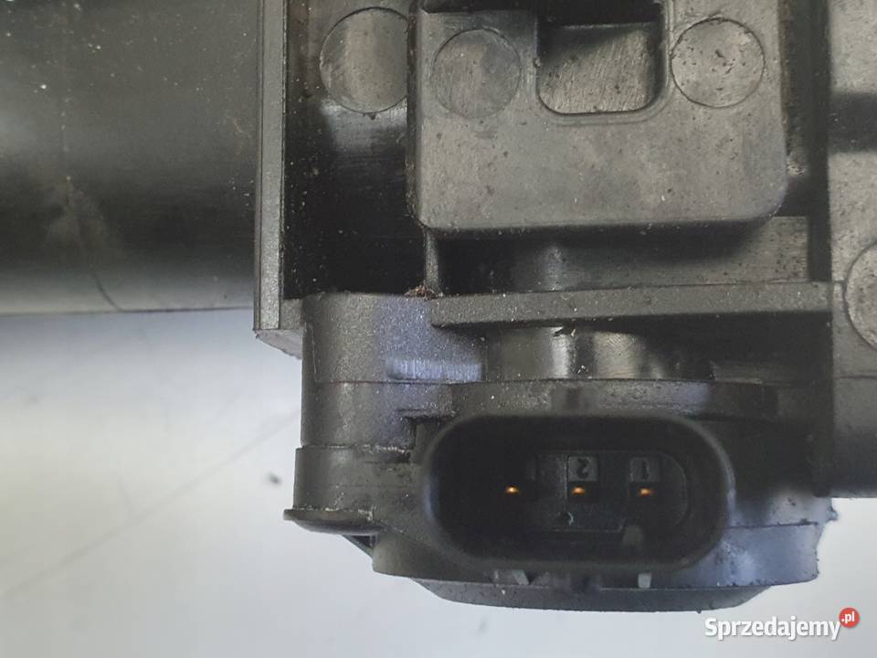 VW Tiguan 20 TDI KOLEKTOR SSĄCY 987081325 osobowe Janów