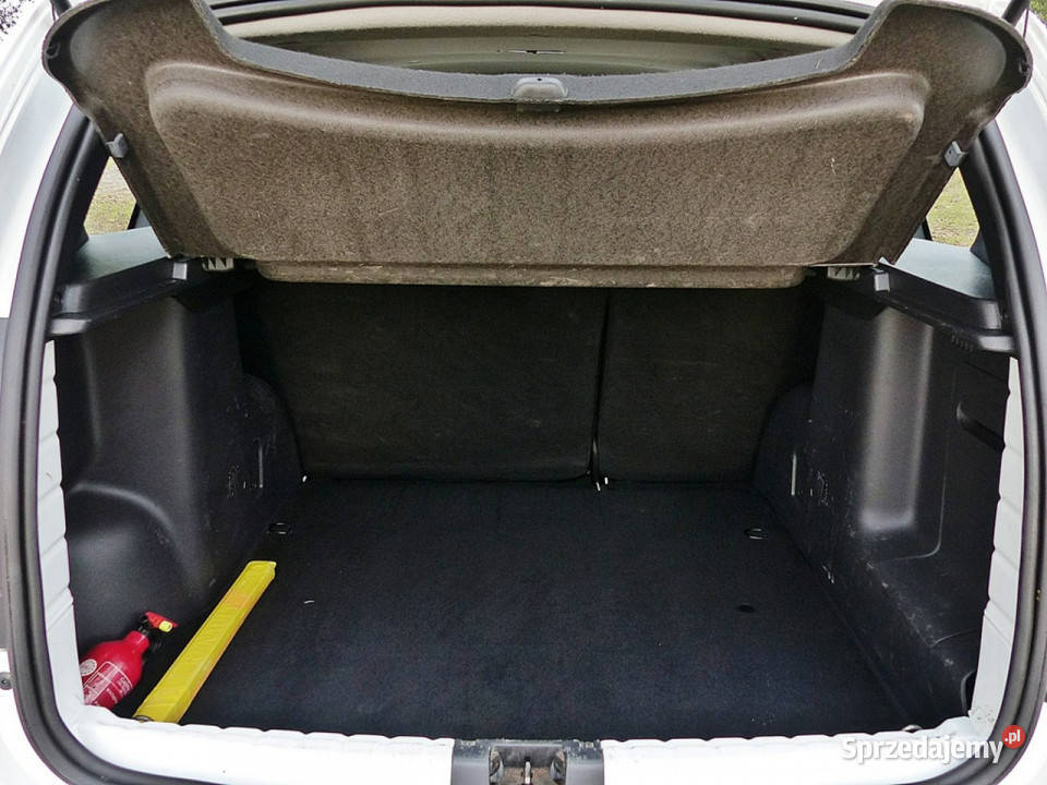 Dacia Duster dCi gniazdo AUX Piła