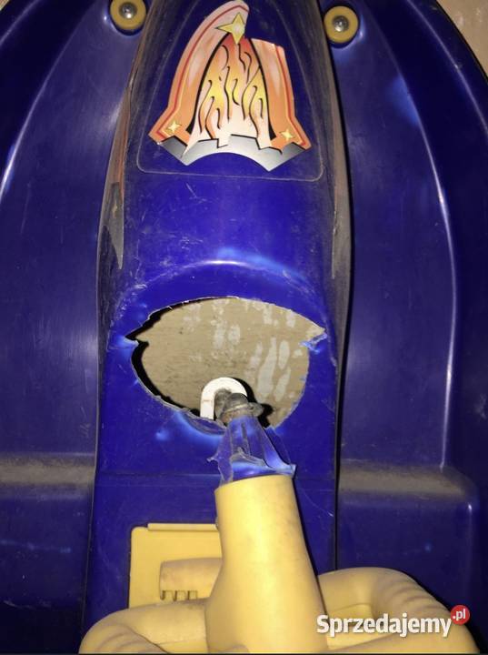 Sanki nartosanki przedstawione na zdjęciu