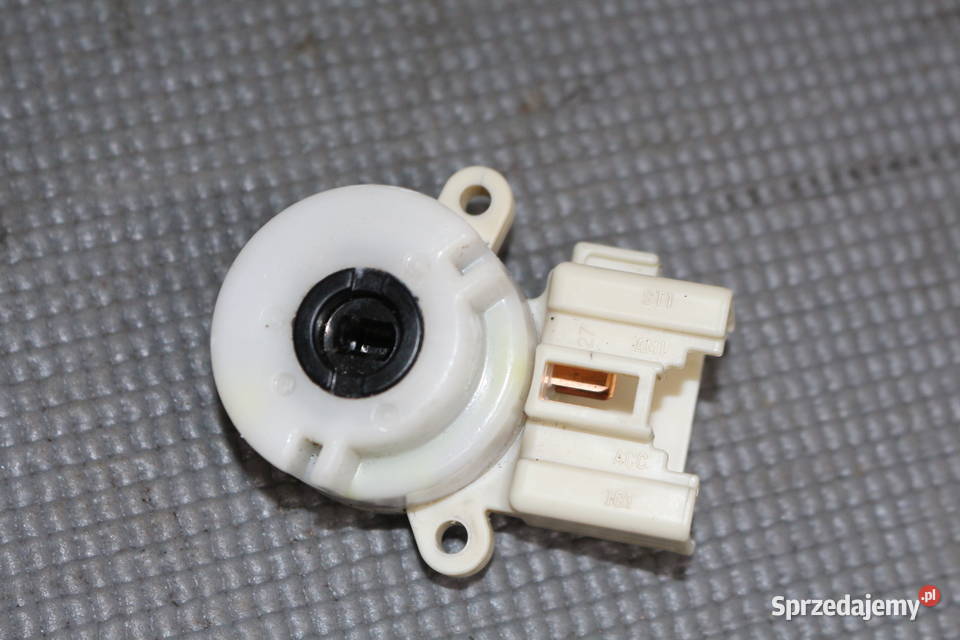 TOYOTA AVENSIS VERSO KOSTKA STACYJKI 7 PIN Prochowice