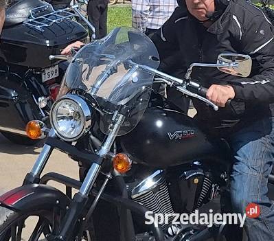 Kawasaki Vulcan VN900 Custom 2011 Zajezierze