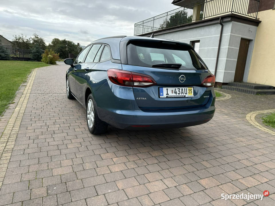 Opel Astra K 20152021 Rok produkcji 2016 mazowieckie Lipówki
