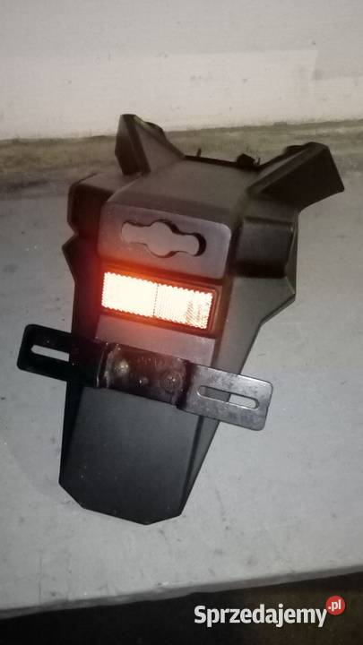 Suzuki SV 1000 06 Zadupek Ogon Błotnik Mocowanie Błotniki motocyklowe Poznań