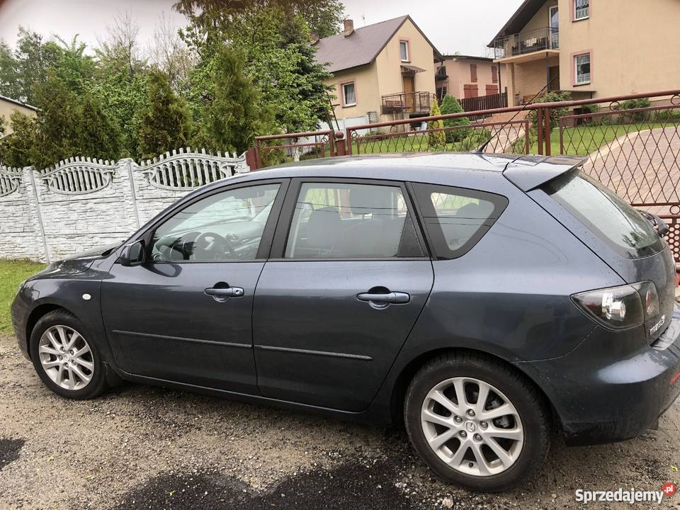 Mazda 3 wielofunkcyjna kierownica Niwiska Dolne