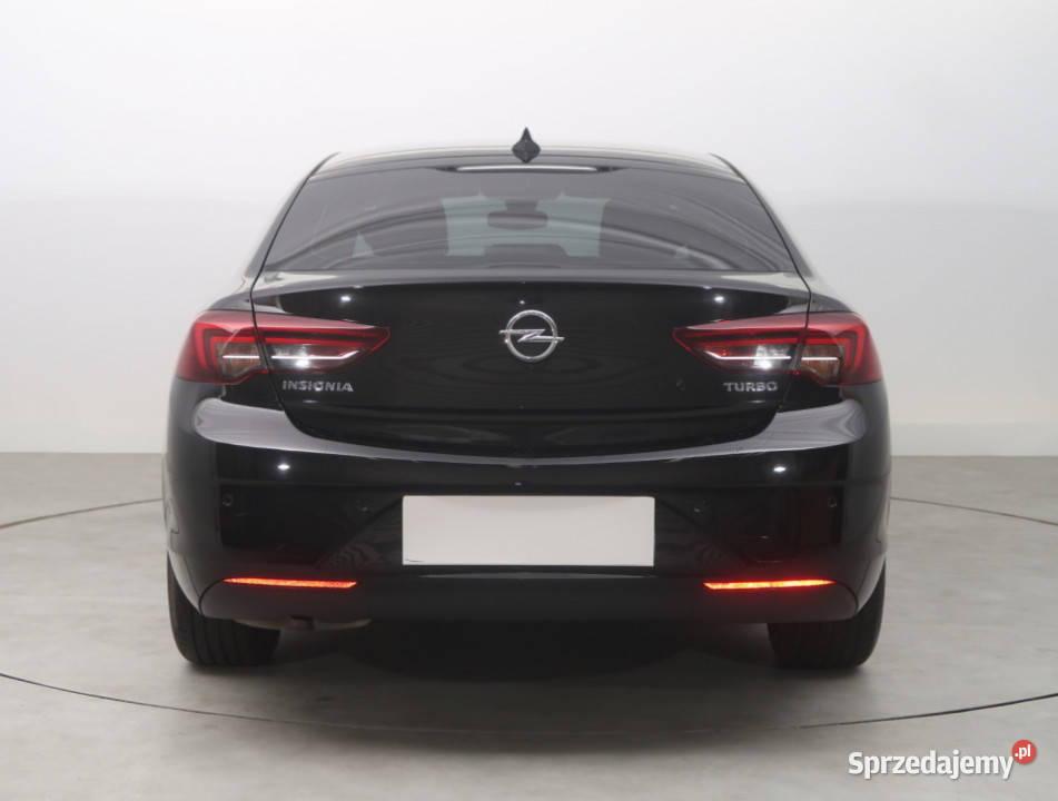 Opel Insignia 15 Turbo