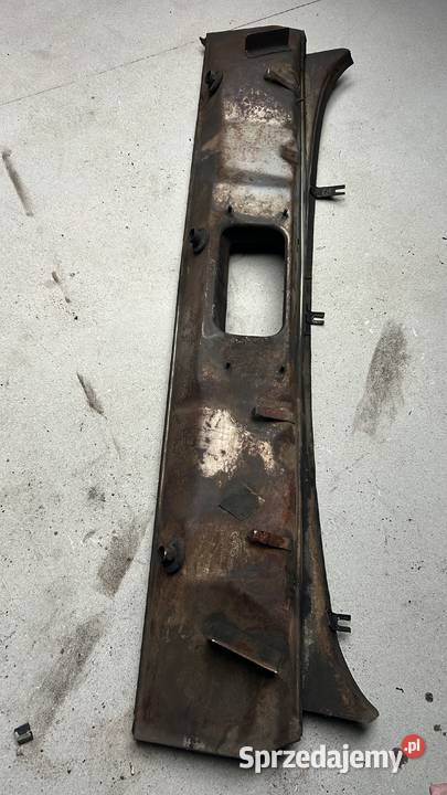 Fiat 125p koryto podszybia przedniego Kępno