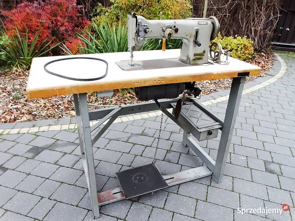 Kompletna przemysłowa maszyna do szycia PFAFF