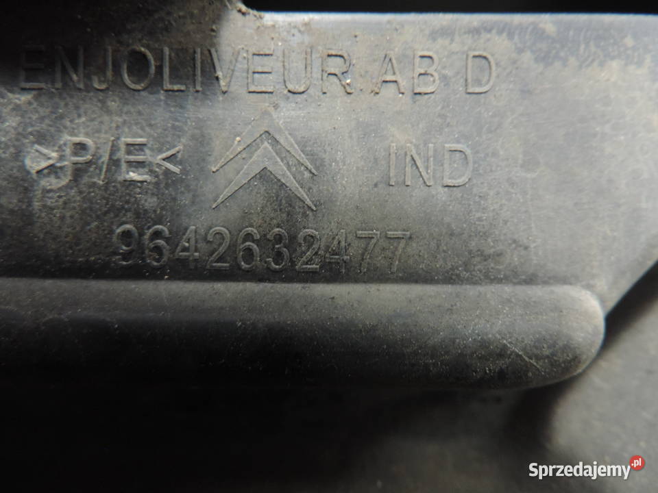 KRATKA ZDERZAKA PRAWA PRZEDNIA CITROEN C2 LIFT osobowe małopolskie Nowy Sącz