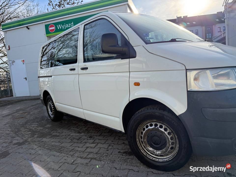 Volksvagen T5 Caravelle 9osobowy Rok produkcji 2006 Szczecin