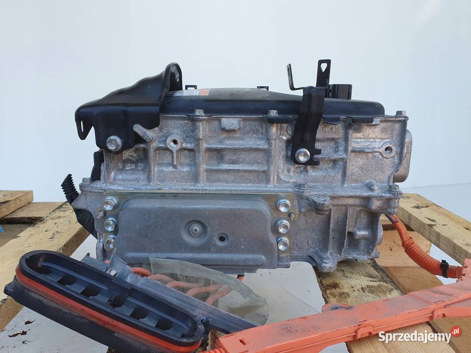 Toyota Yaris IV 15 H HYBRYDA INWERTER FALOWNIK osobowe Rudka