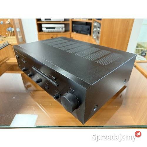Yamaha AX440