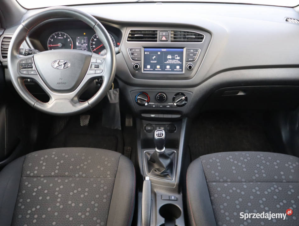 Hyundai i20 12 MPI światła przeciwmgielne i20 mazowieckie